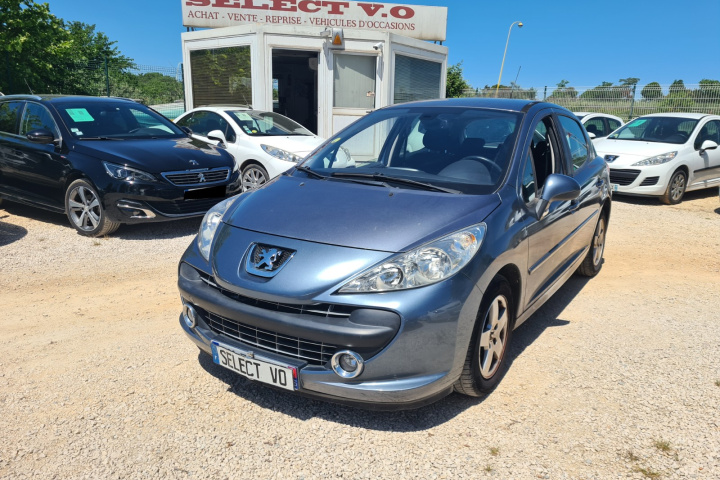 PEUGEOT 207