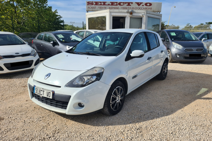RENAULT CLIO III