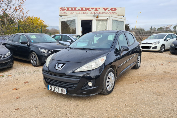 PEUGEOT 207
